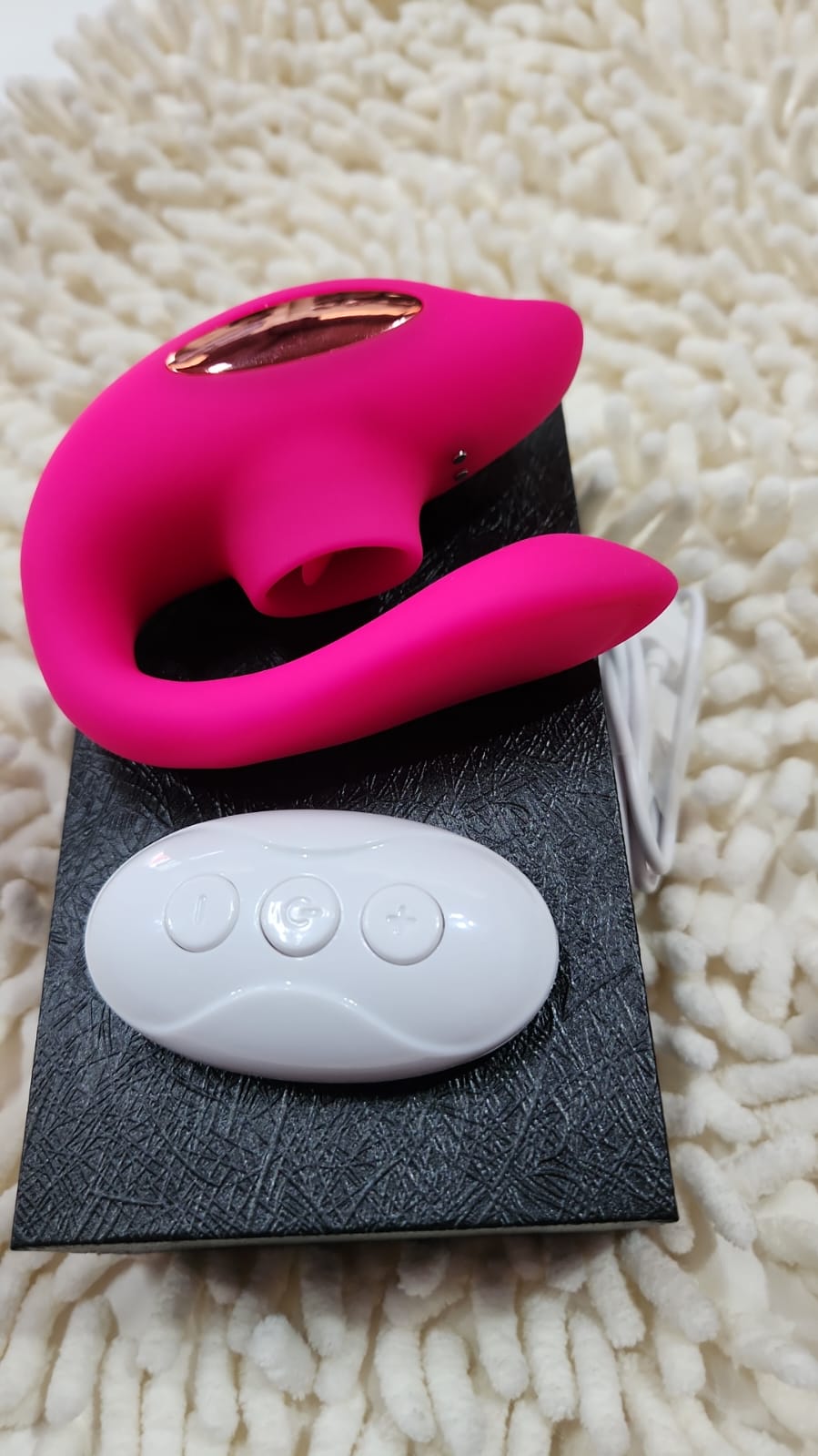 Vibrador de Casal com 10 Modos de Vibração e Pulsação Recarregável