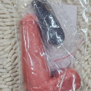 Pênis Borracha Com Vibrador, Escroto e Ventosa 14x3,2cm